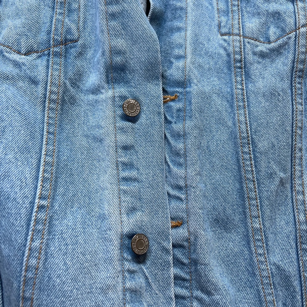 Brandy Melville jean jacket - Picture 4 of 4